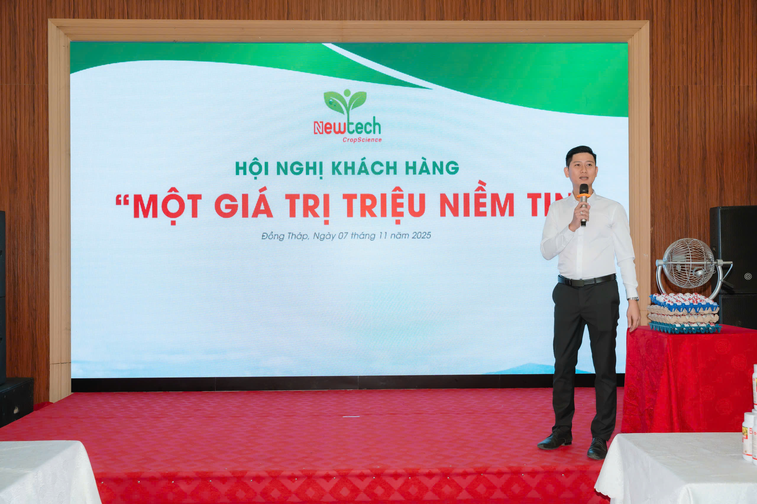 Ông Lê Bửu Nguyên (Đại diện thương hiệu) đã có những chia sẻ định hướng 3-5 năm tới của NewTech Crop Science